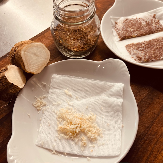 Sinusitis_Leinsamen_Meerrettich_dhania Naturheilkunde TEN_Basel